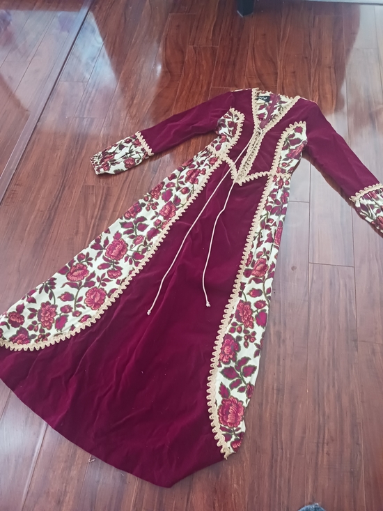 Gunne Sax by Jessica Burgundy Velvet Floral Trim Dress - Picture 7 of 11